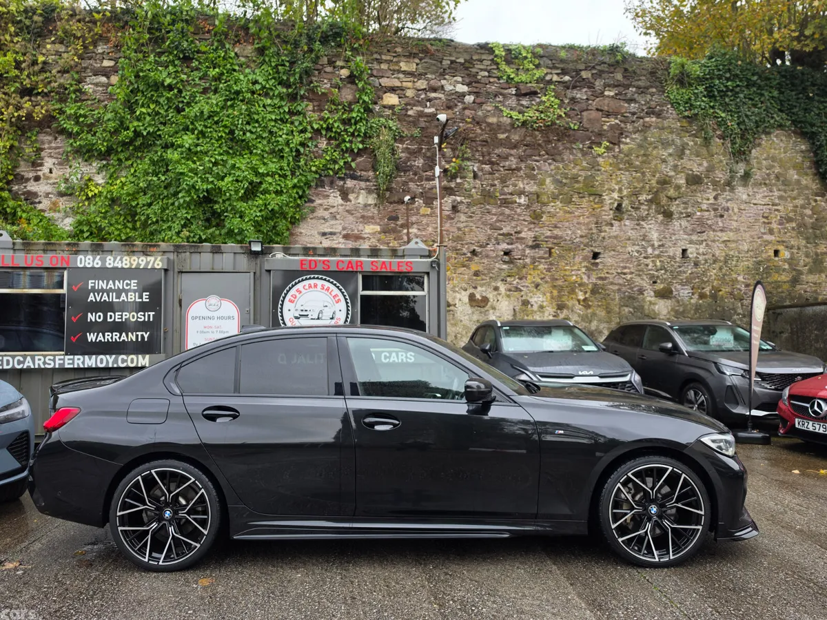 BMW 3-Series Saloon, Petrol Hybrid, 2020, Black