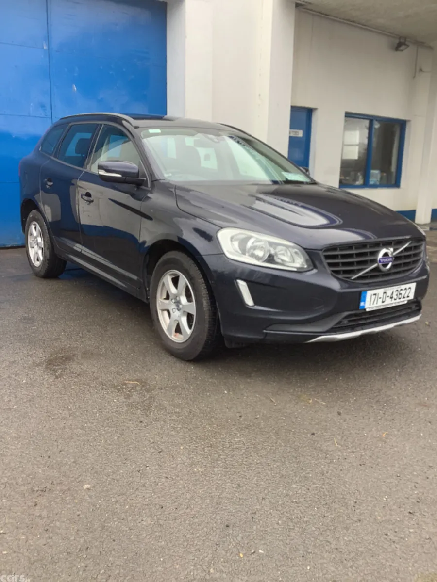Volvo XC60 SUV, Diesel, 2017, Blue