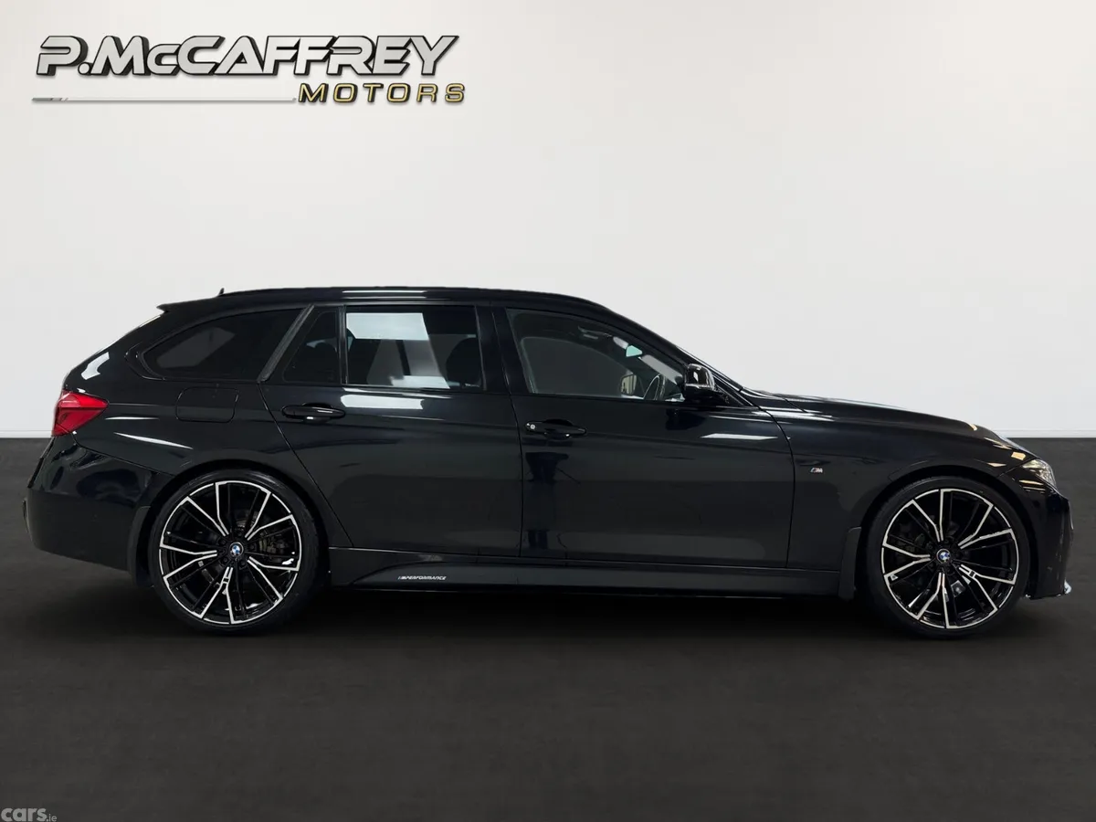 BMW 3-Series Saloon, Diesel, 2016, Black