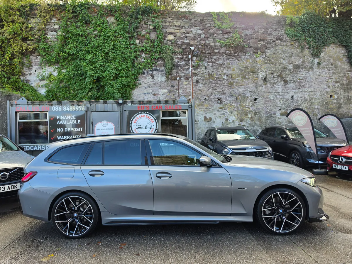 BMW 3-Series Estate, Petrol Hybrid, 2022, Grey