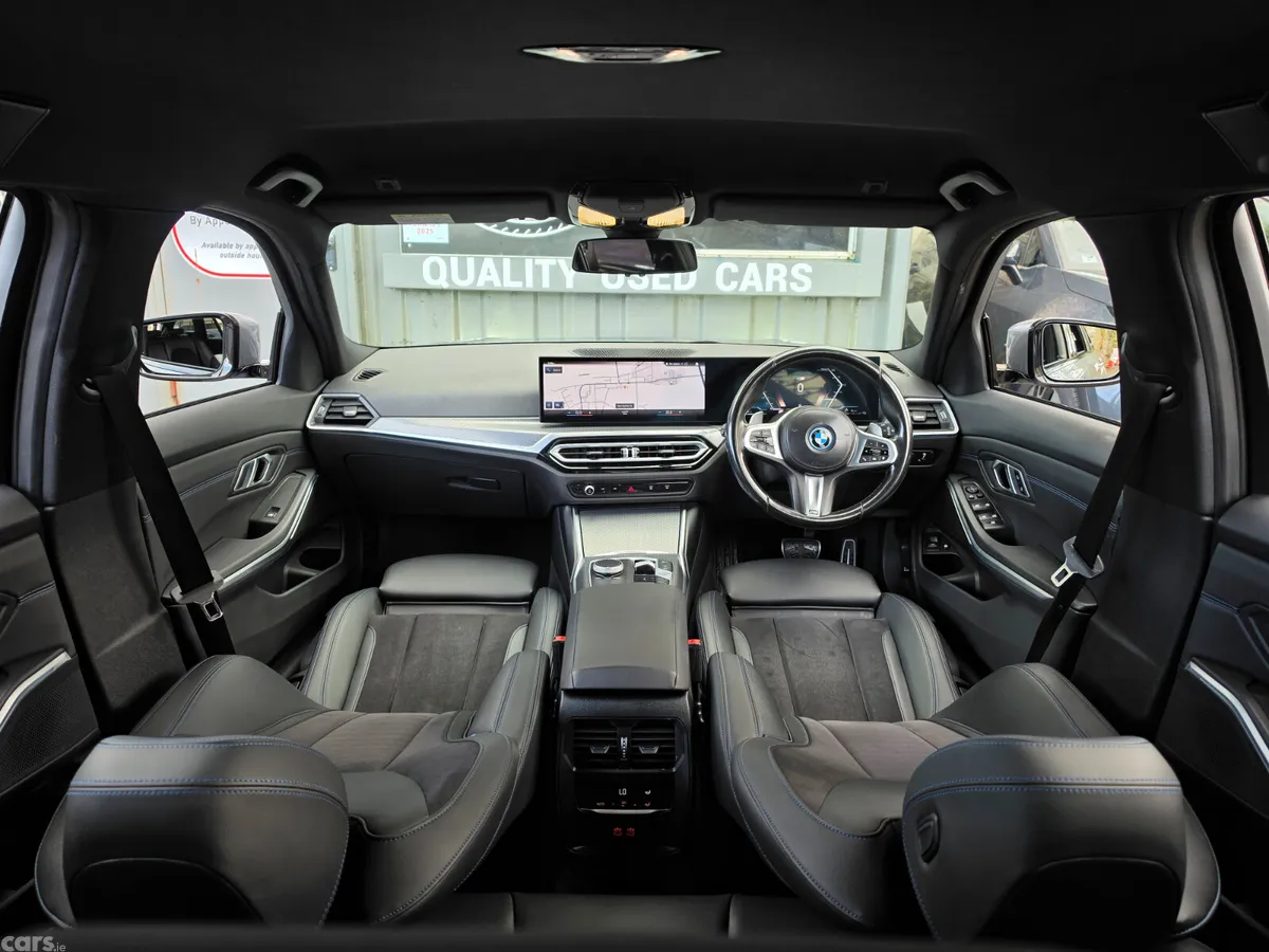 BMW 3-Series Estate, Petrol Hybrid, 2022, Grey