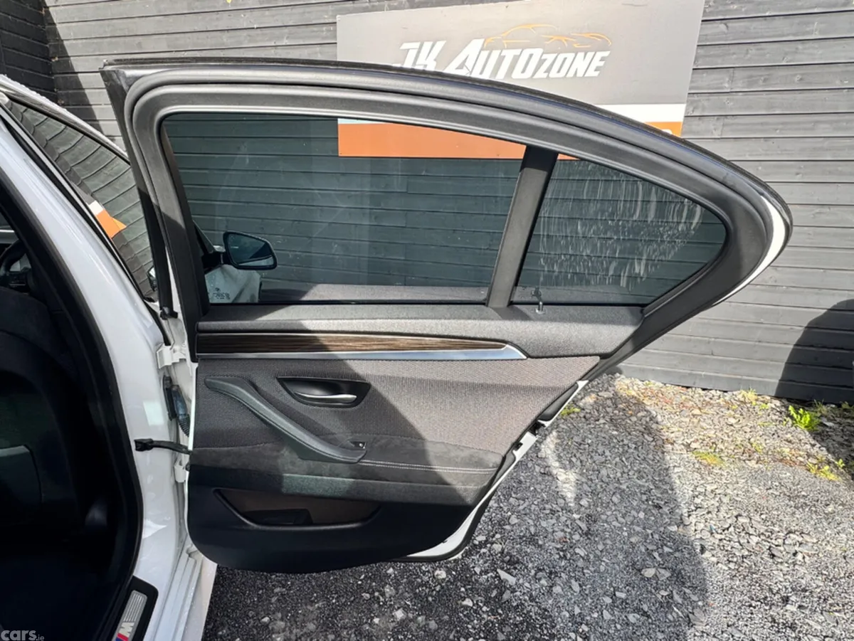 BMW 5-Series Saloon, Diesel, 2013, White