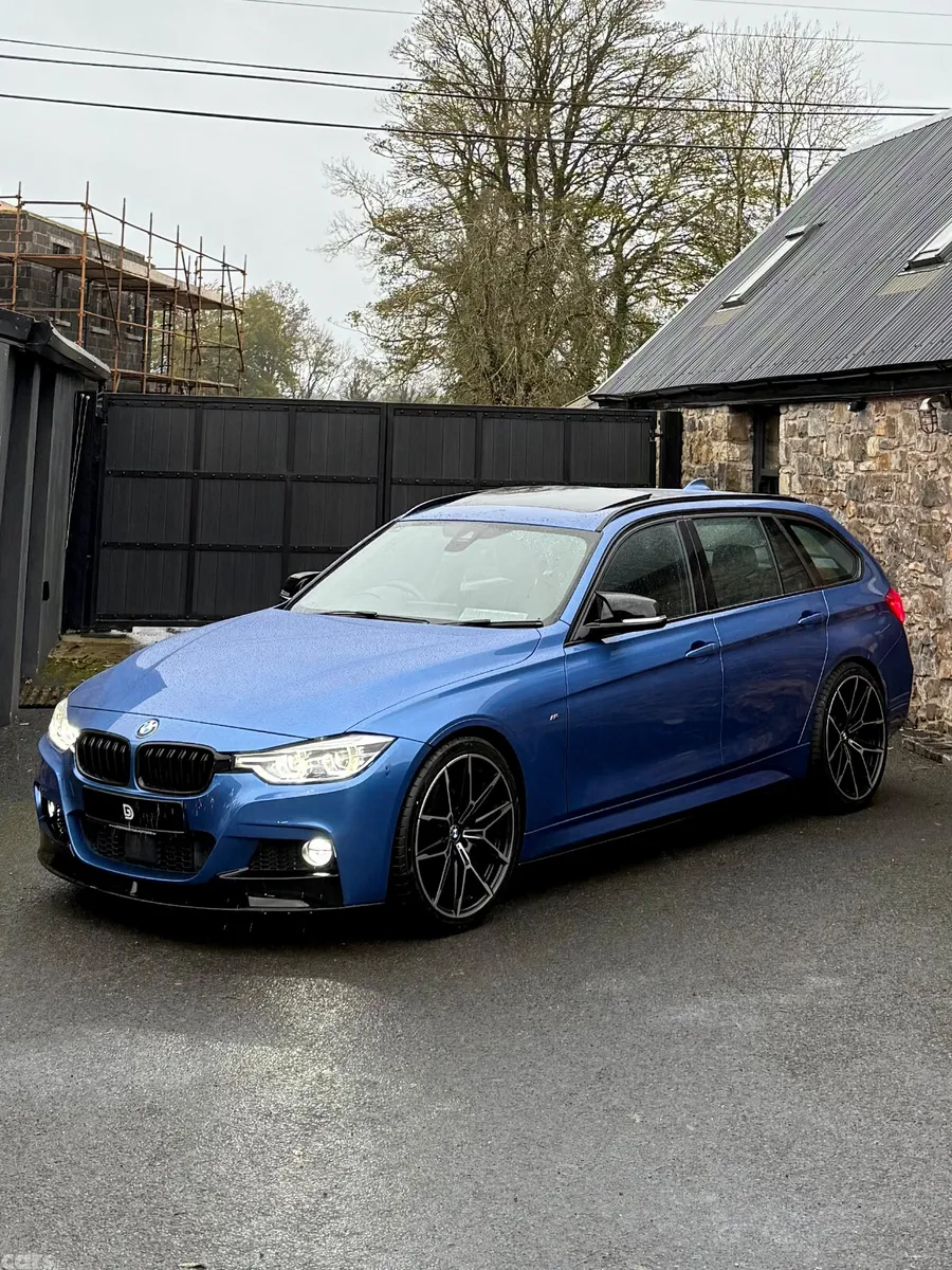 BMW 3-Series Estate, Diesel, 2016, Blue