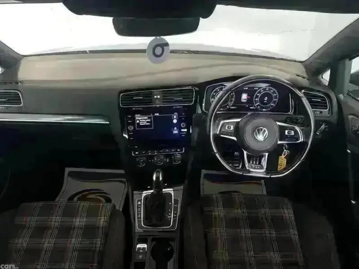 Volkswagen Golf Hatchback, Petrol, 2018, Grey