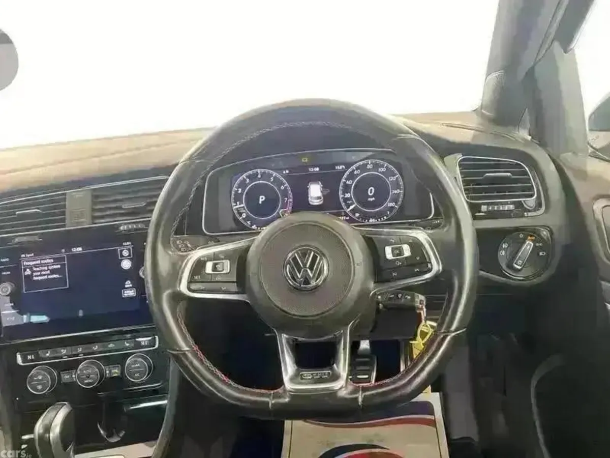 Volkswagen Golf Hatchback, Petrol, 2018, Grey
