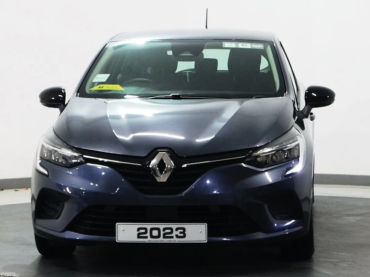 Renault Clio Hatchback, Petrol, 2023, Grey
