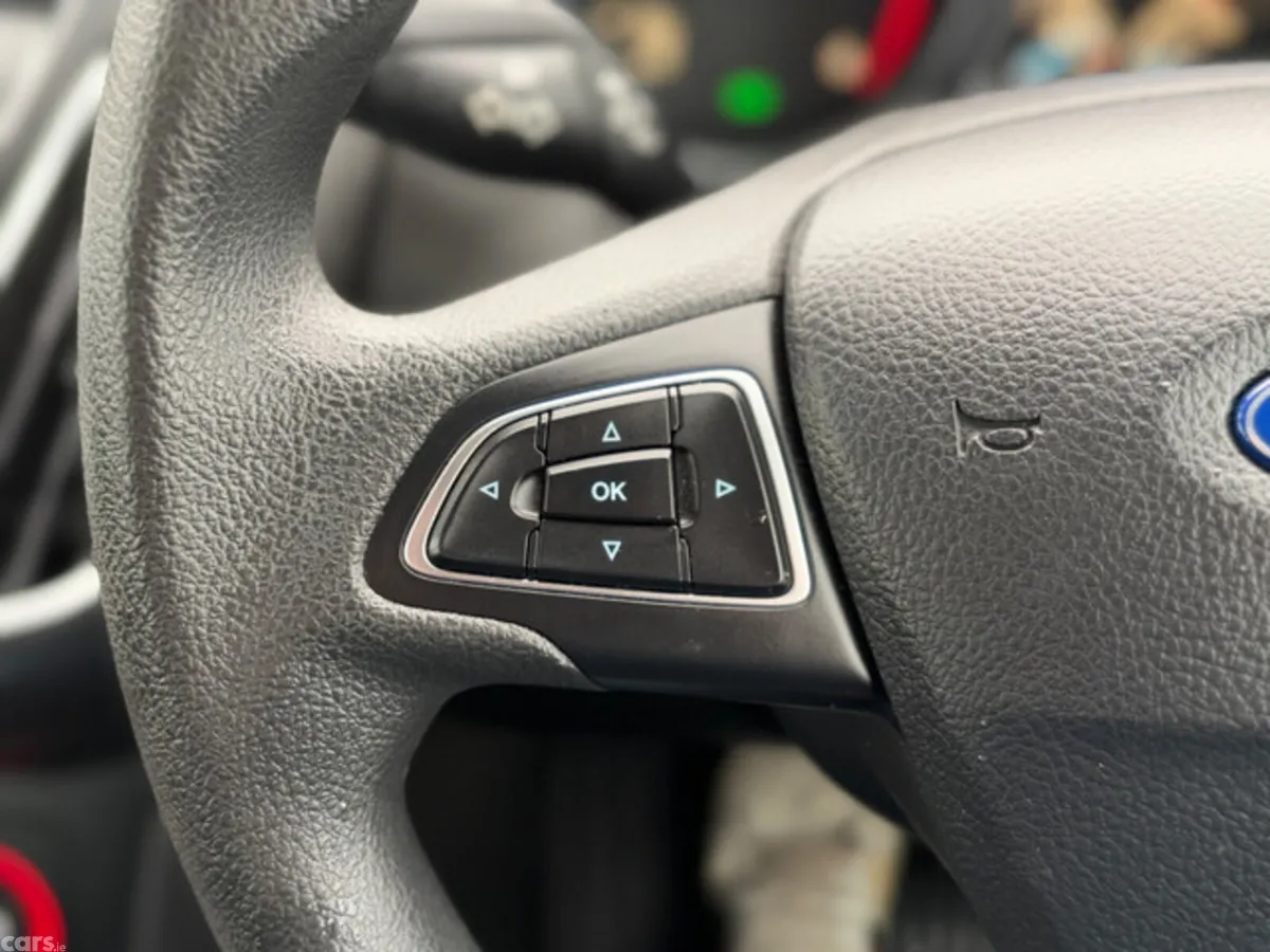 Ford Focus Hatchback, Diesel, 2016, Silver