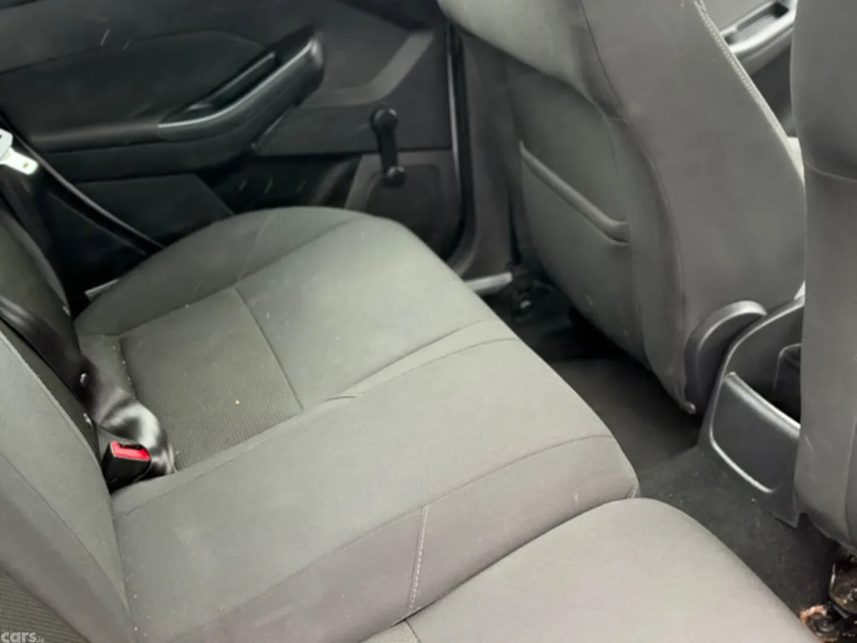 Ford Focus Hatchback, Diesel, 2016, Silver