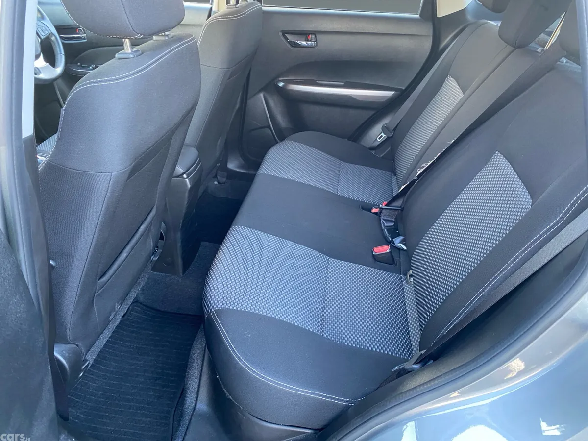 Suzuki Vitara SUV, Petrol, 2022, Grey