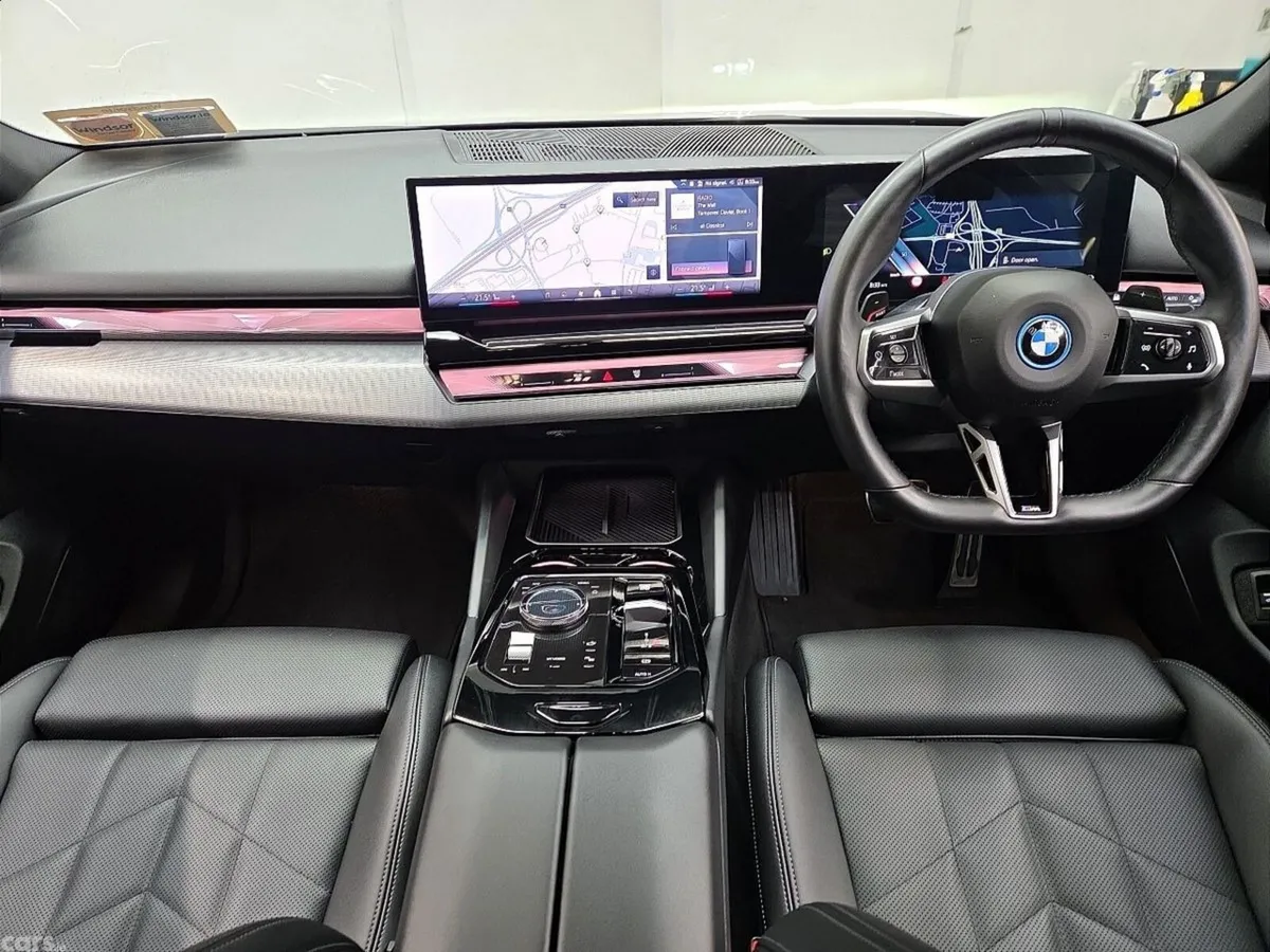 BMW 5-Series Saloon, Petrol Plug-in Hybrid, 2025, Blue
