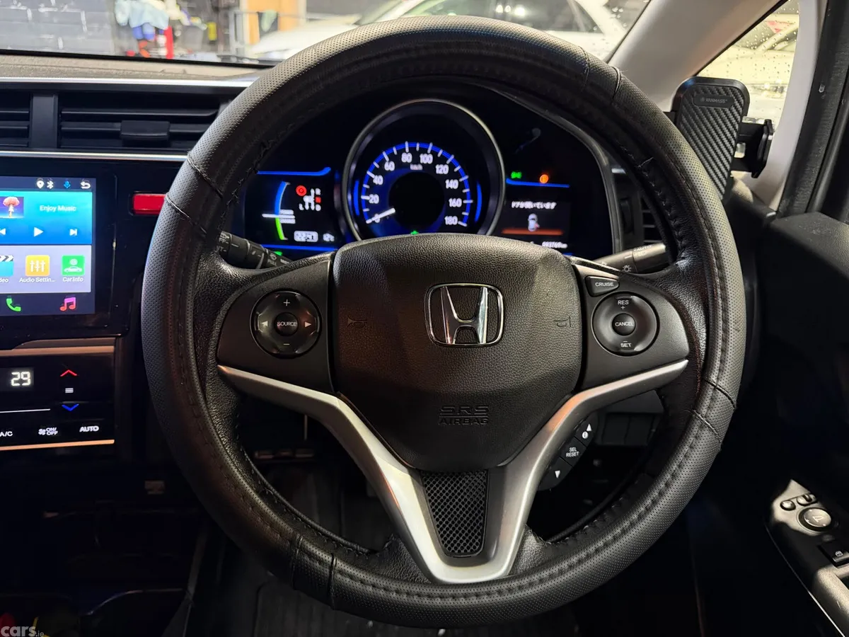 Honda Fit Hatchback, Petrol Hybrid, 2016, Silver