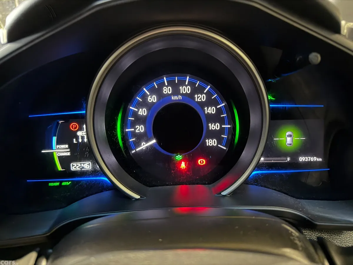 Honda Fit Hatchback, Petrol Hybrid, 2016, Silver