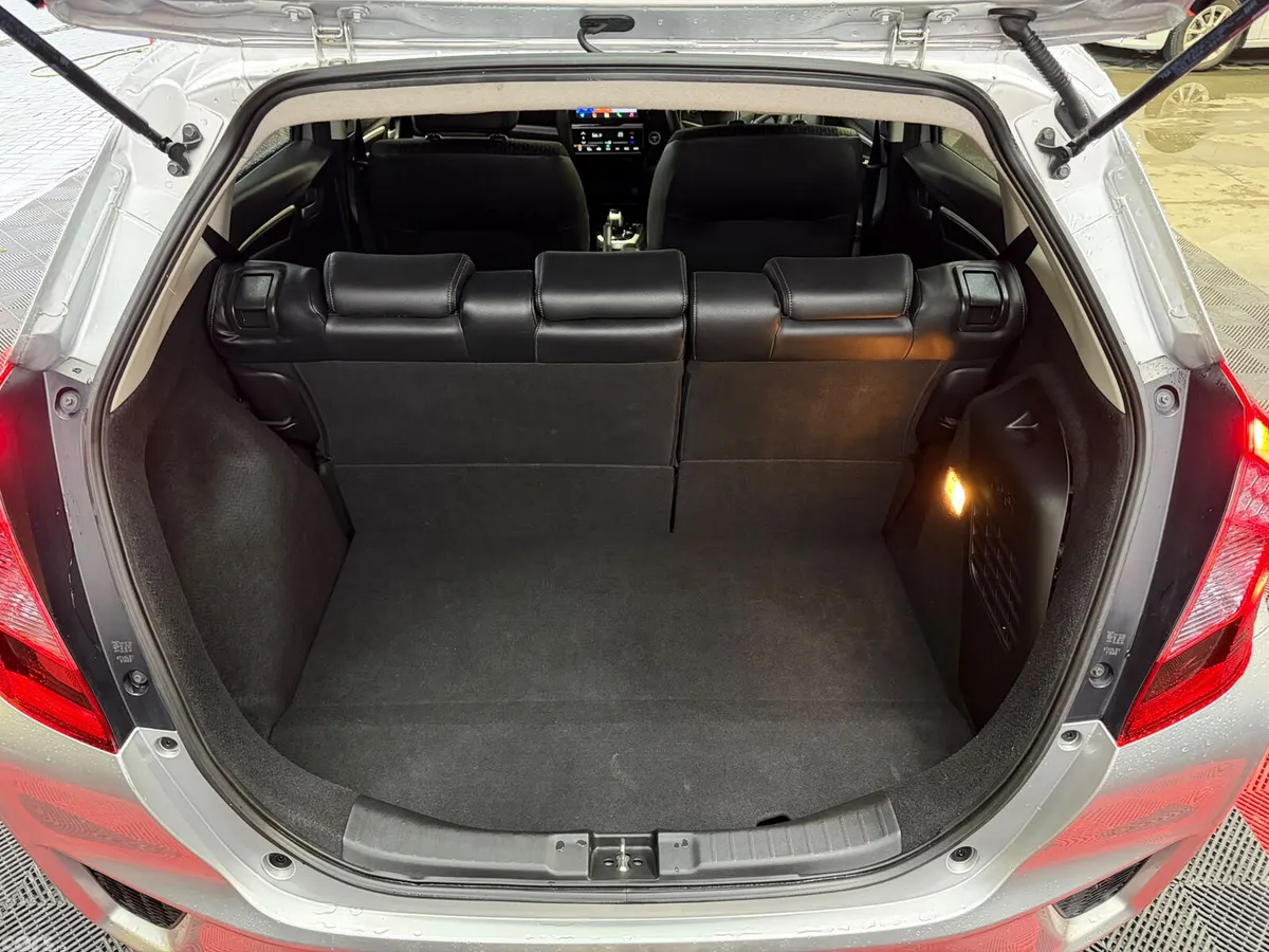 Honda Fit Hatchback, Petrol Hybrid, 2016, Silver