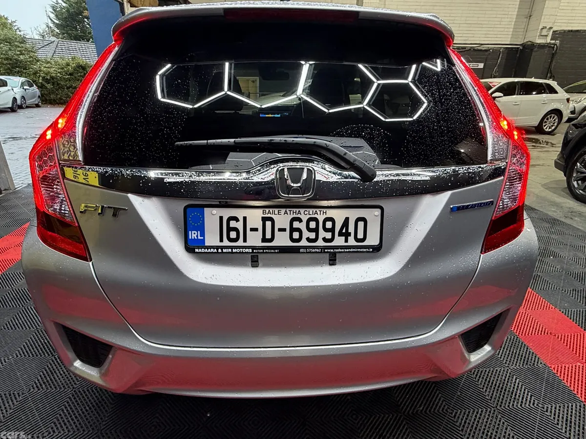 Honda Fit Hatchback, Petrol Hybrid, 2016, Silver