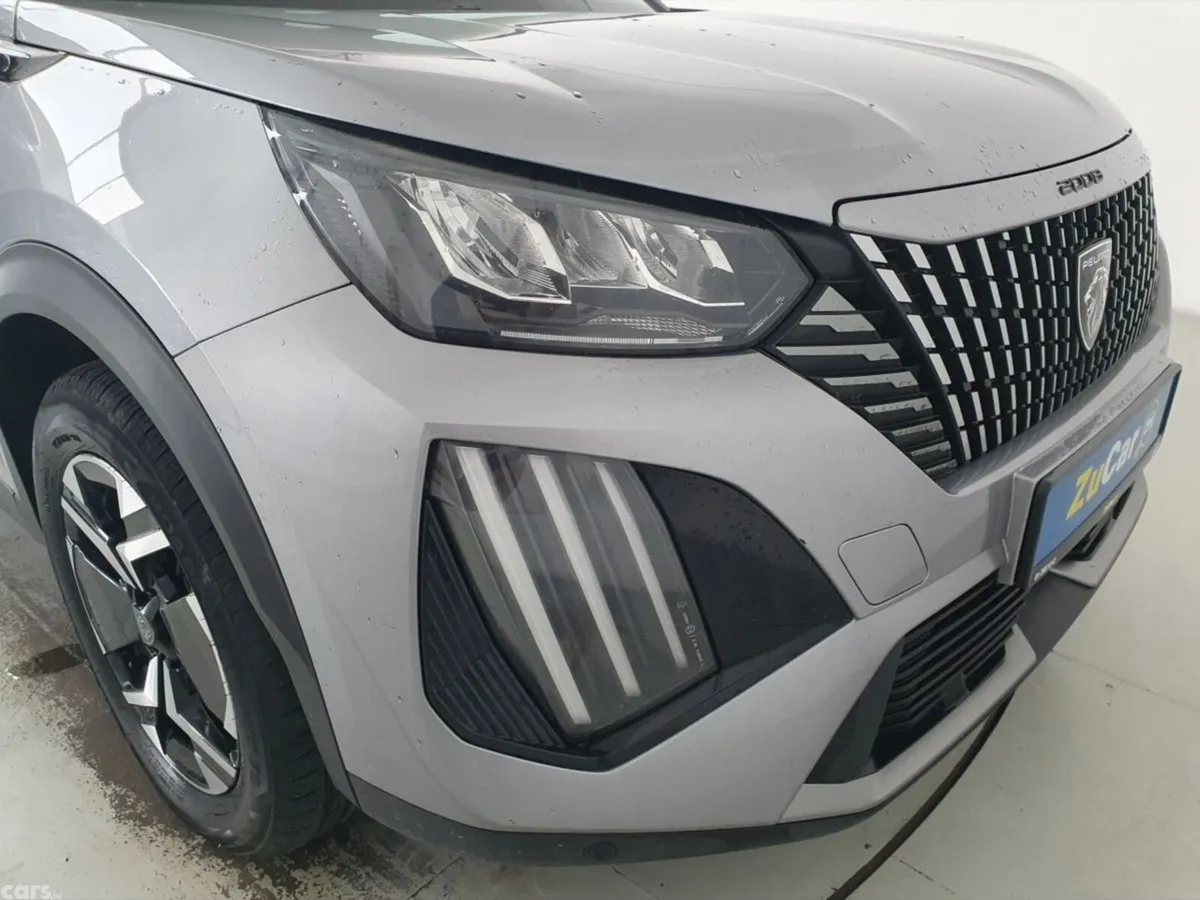Peugeot 2008 SUV, Electric, 2024, Grey