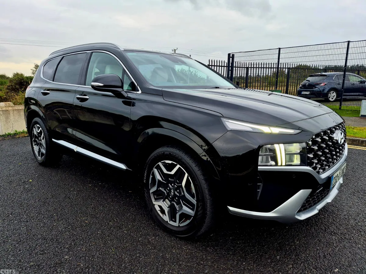 Hyundai Santa Fe SUV, Petrol Plug-in Hybrid, 2023, Black