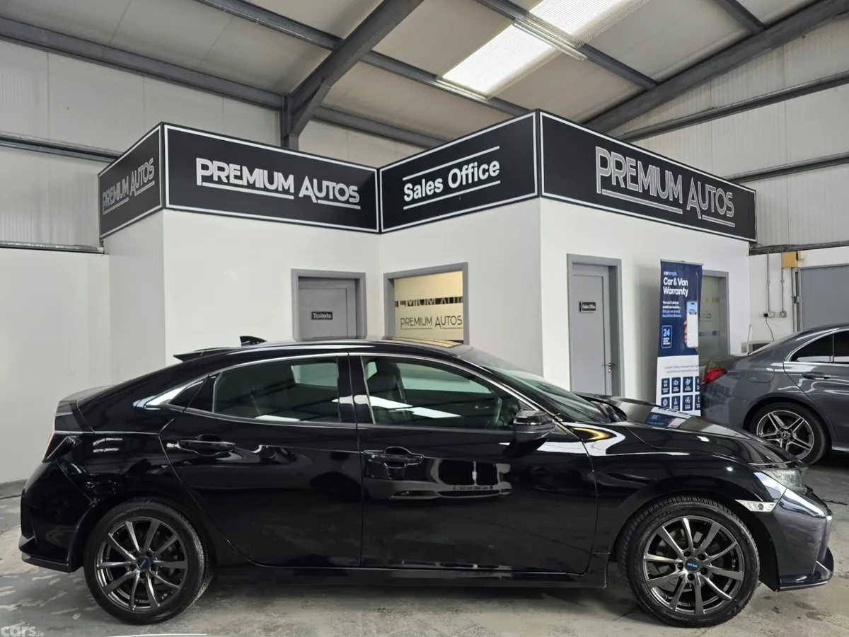 Honda Civic Hatchback, Diesel, 2020, Black