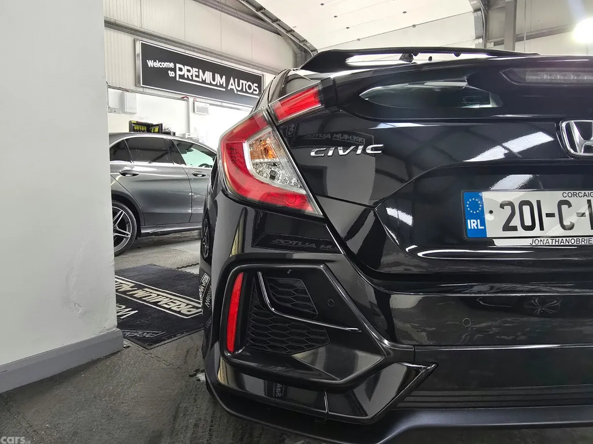 Honda Civic Hatchback, Diesel, 2020, Black