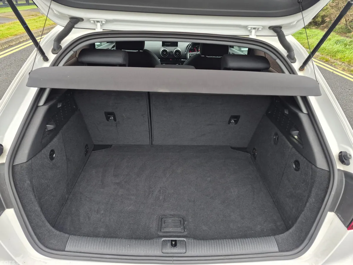 Audi A3 Hatchback, Diesel, 2016, White