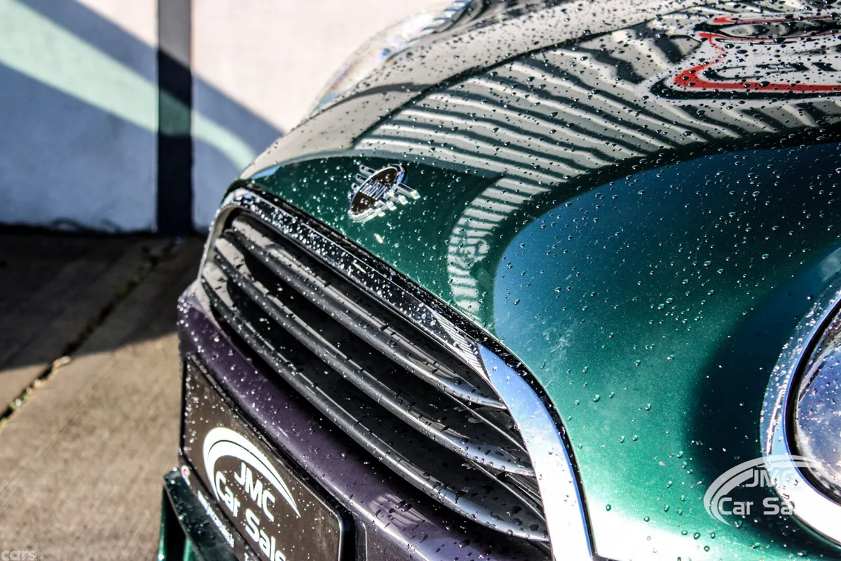 Mini Cooper Hatchback, Diesel, 2018, Green