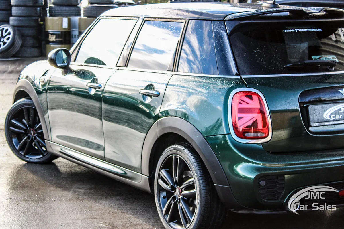 Mini Cooper Hatchback, Diesel, 2018, Green