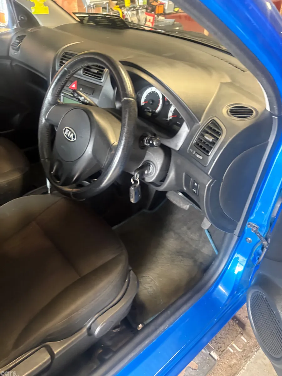 Kia Picanto Hatchback, Diesel, 2010, Blue