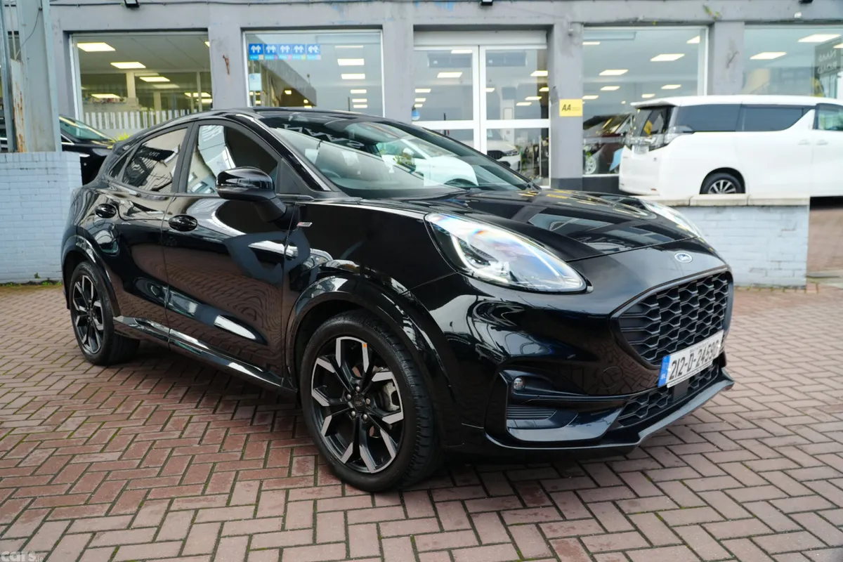 Ford Puma Hatchback, Petrol, 2021, Black