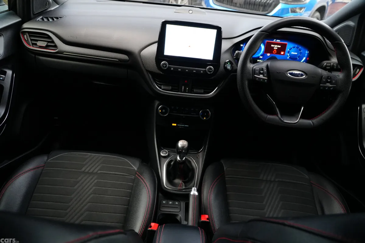 Ford Puma Hatchback, Petrol, 2021, Black