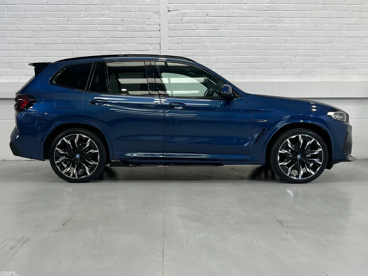BMW X3 SUV, Petrol Plug-in Hybrid, 2022, Blue