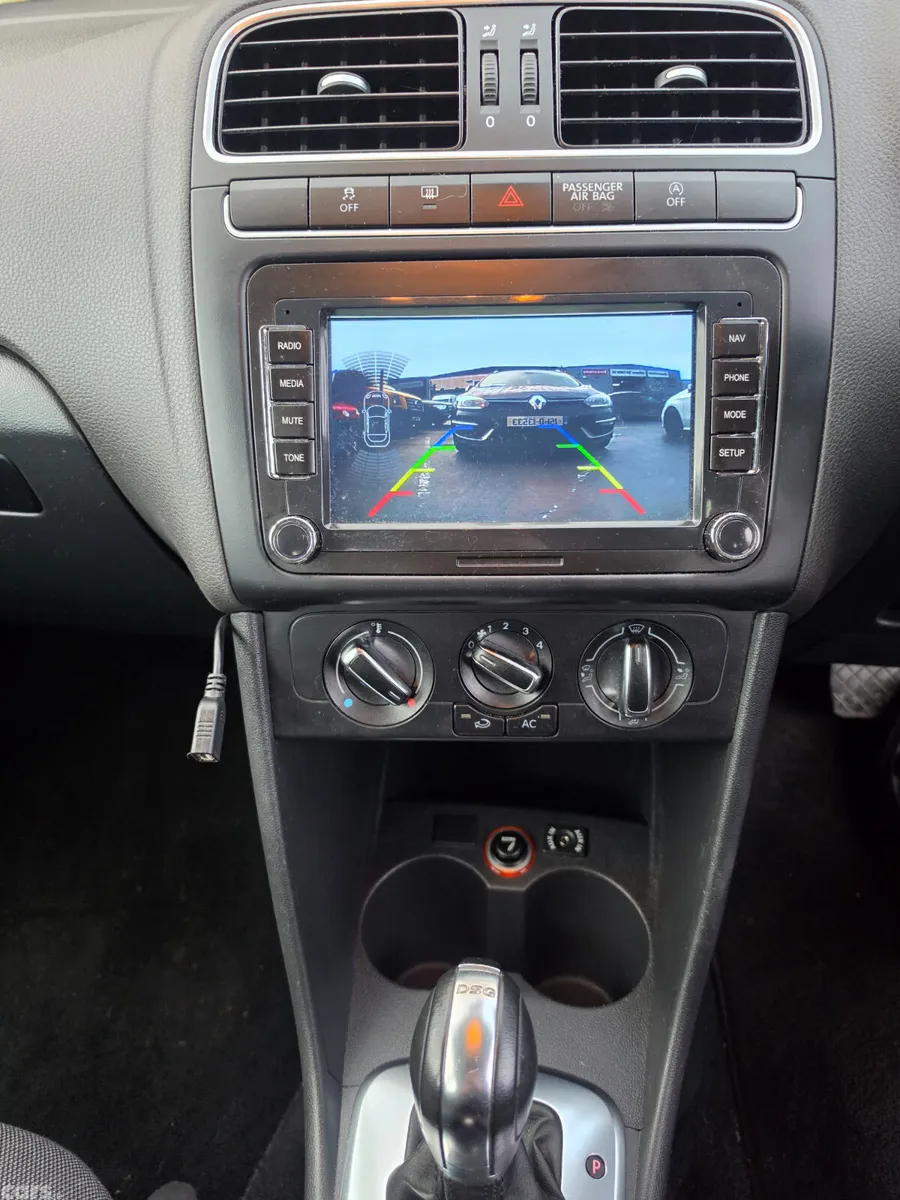 Volkswagen Polo Hatchback, Petrol, 2012, Black