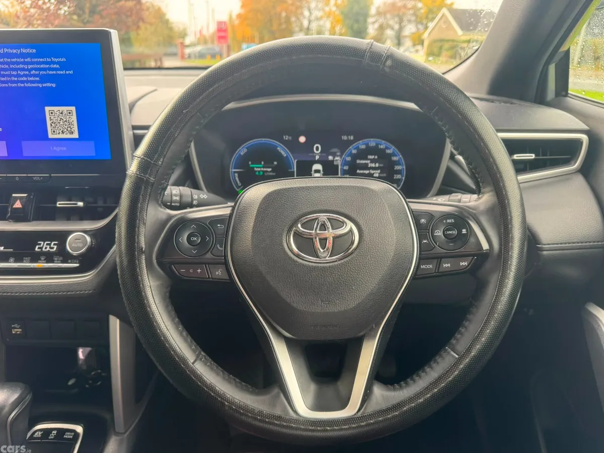 Toyota Corolla Hatchback, Petrol Hybrid, 2023, Grey