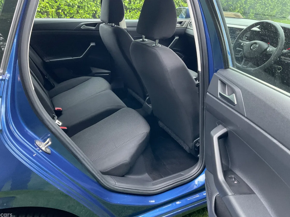 Volkswagen Polo Hatchback, Petrol, 2021, Blue