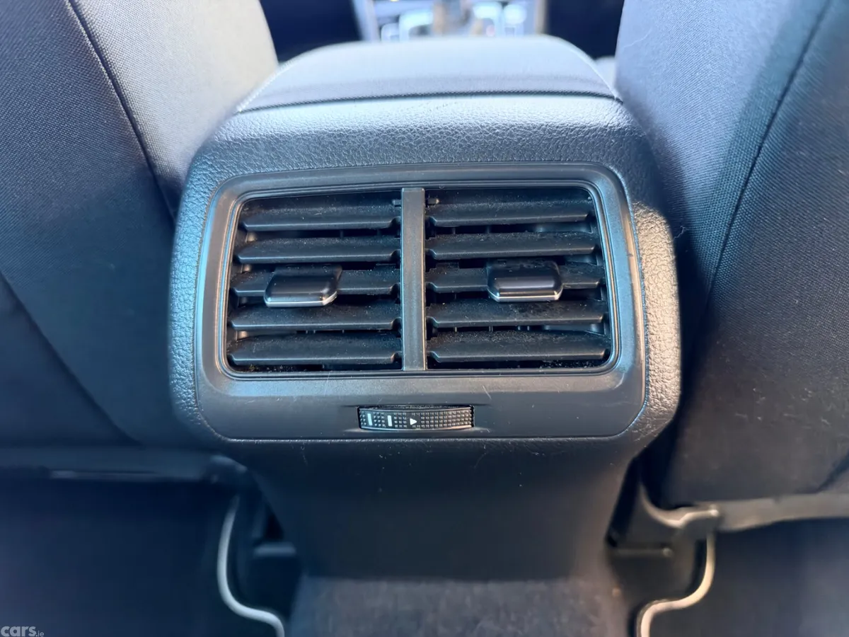 Volkswagen Golf Hatchback, Petrol, 2018, Blue
