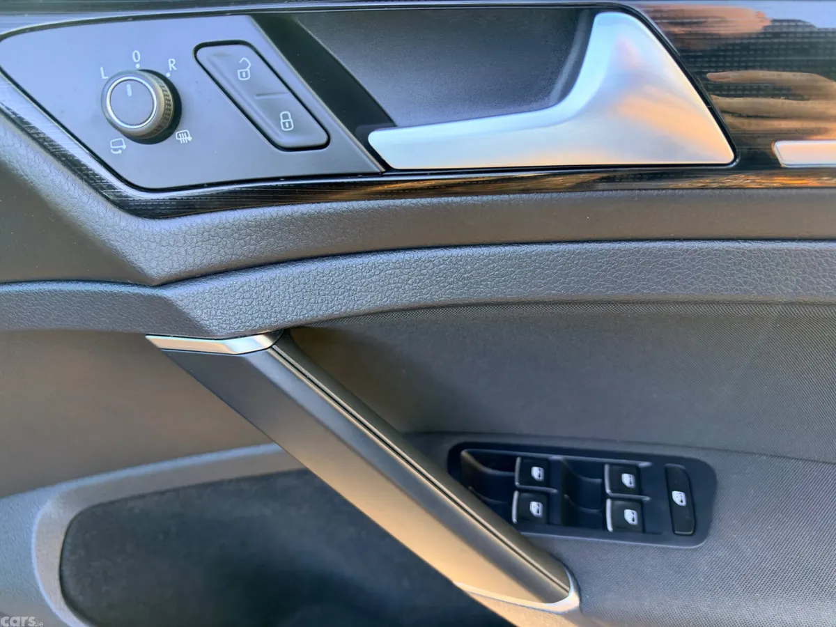 Volkswagen Golf Hatchback, Petrol, 2018, Blue