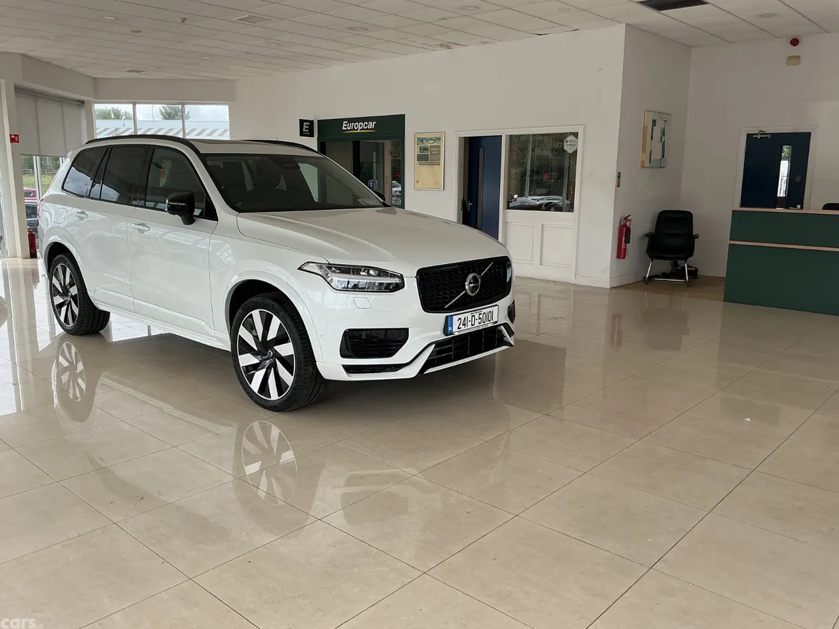 Volvo XC90 SUV, Petrol Plug-in Hybrid, 2024, White