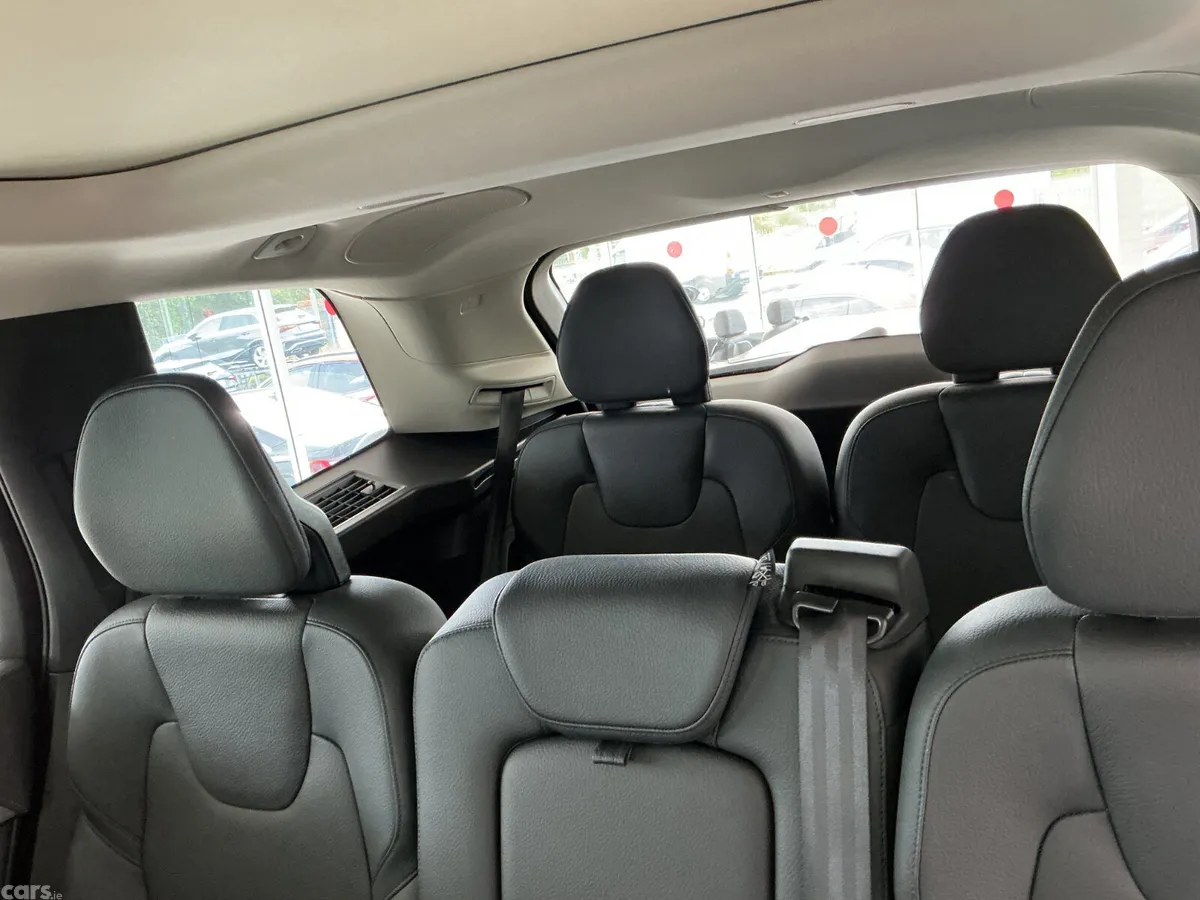 Volvo XC90 SUV, Petrol Plug-in Hybrid, 2024, White