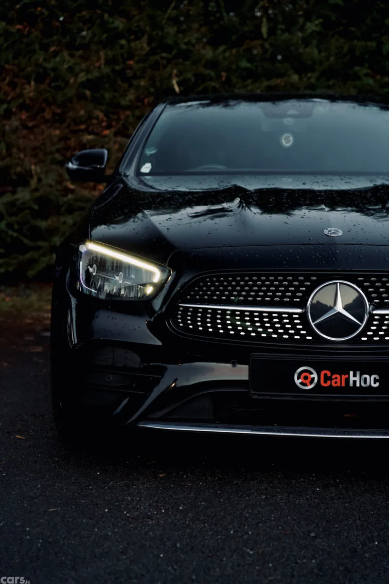 Mercedes-Benz 220 Saloon, Diesel, 2021, Black