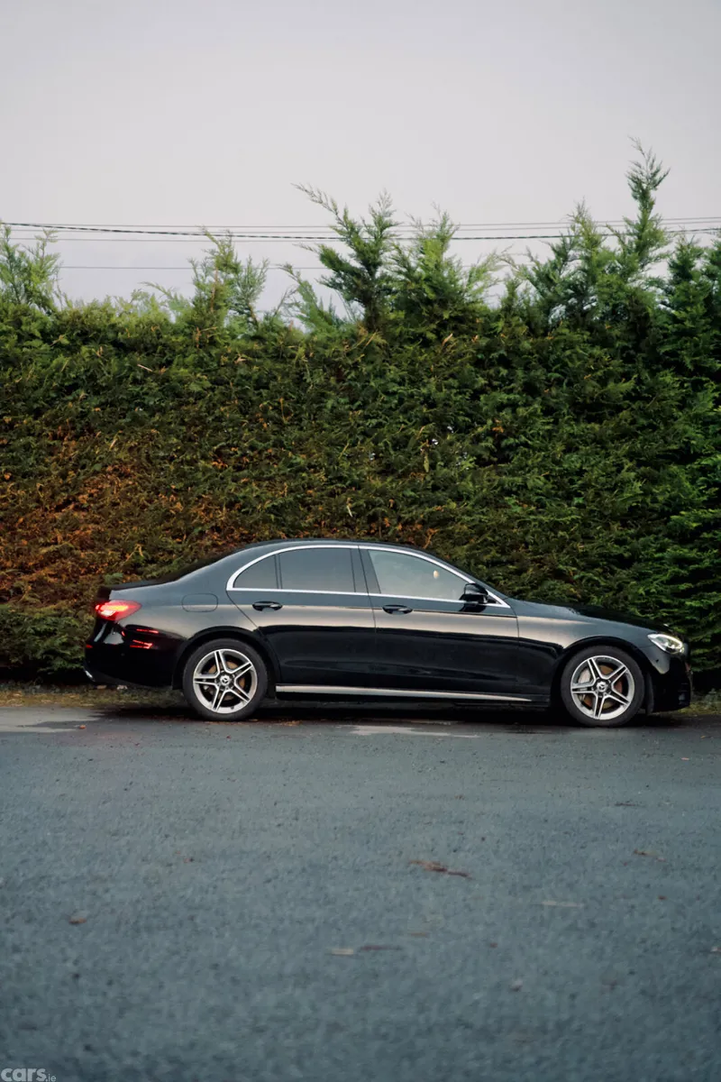 Mercedes-Benz 220 Saloon, Diesel, 2021, Black