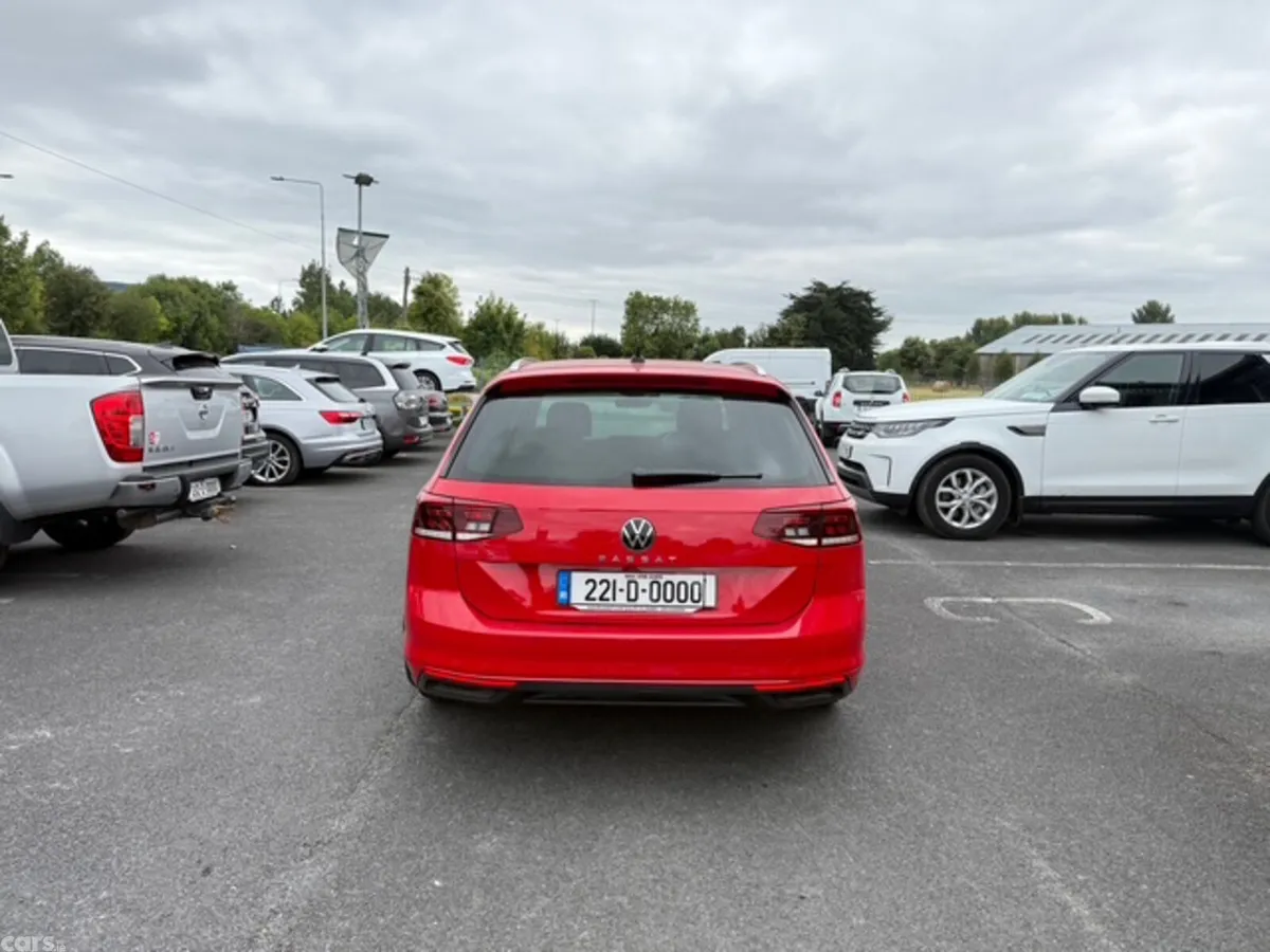 Volkswagen Passat Estate, Diesel, 2022, Red