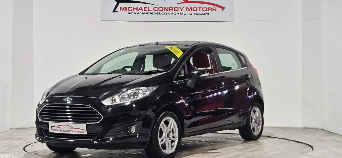 Ford Fiesta Hatchback, Petrol, 2013, Black