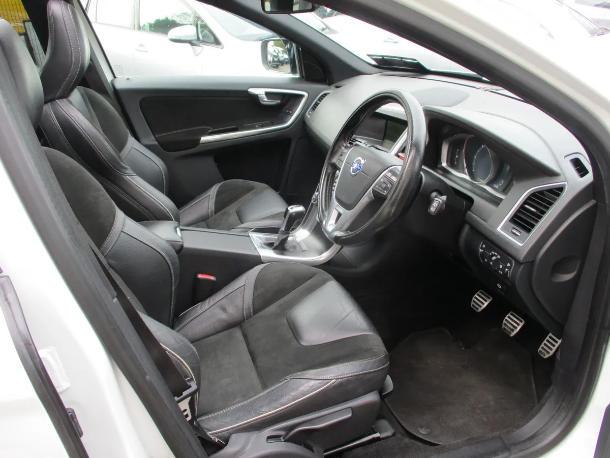 Volvo XC60 SUV, Diesel, 2014, White