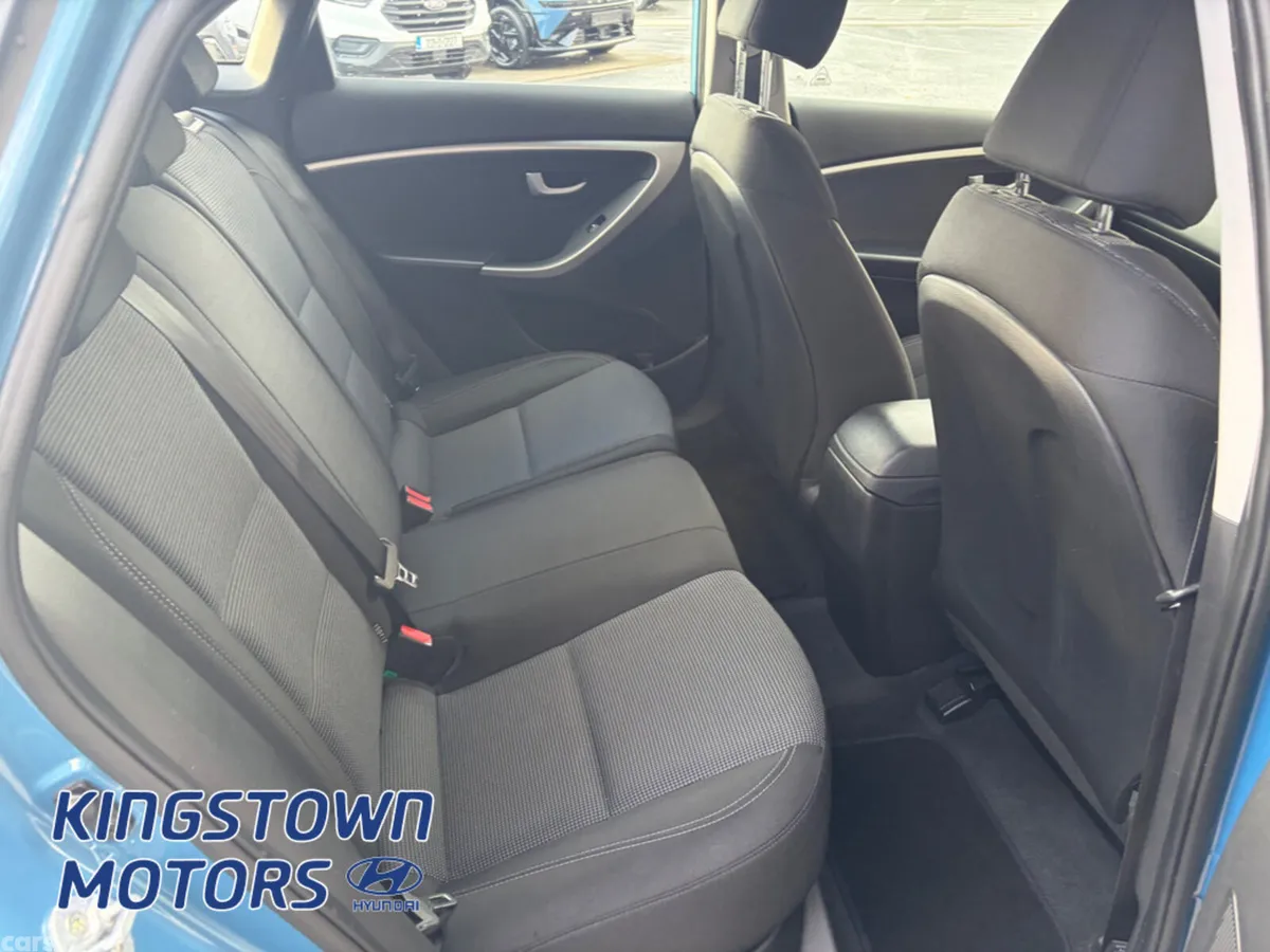 Hyundai i30 Hatchback, Petrol, 2014, Blue
