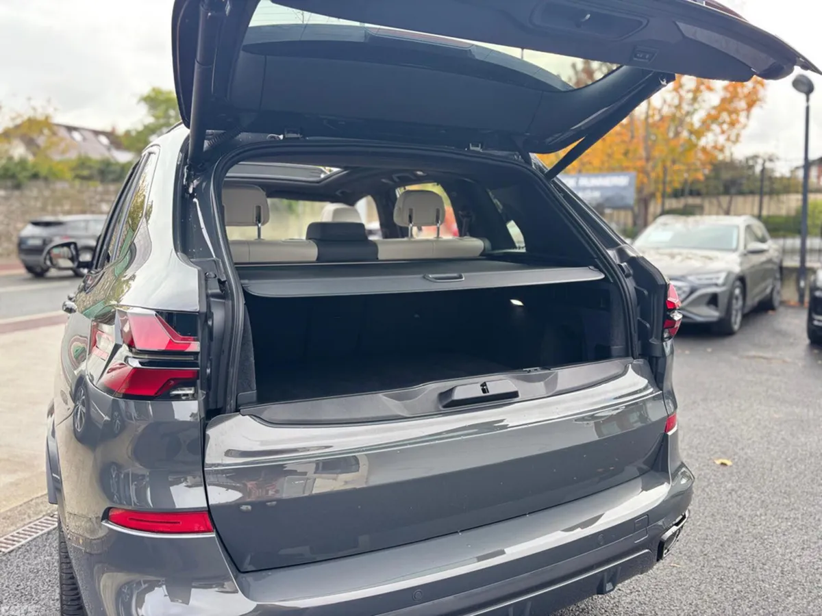 BMW X5 Estate, Petrol Plug-in Hybrid, 2025, Grey