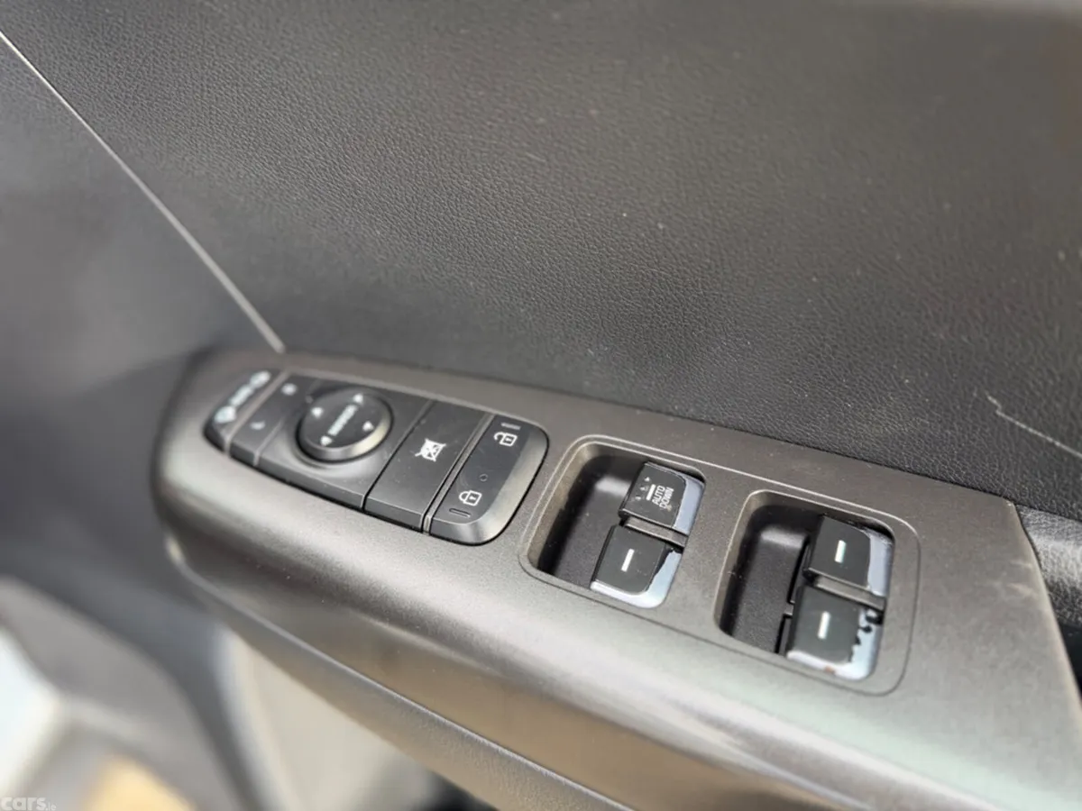 Kia Sportage MPV, Diesel, 2018, Grey