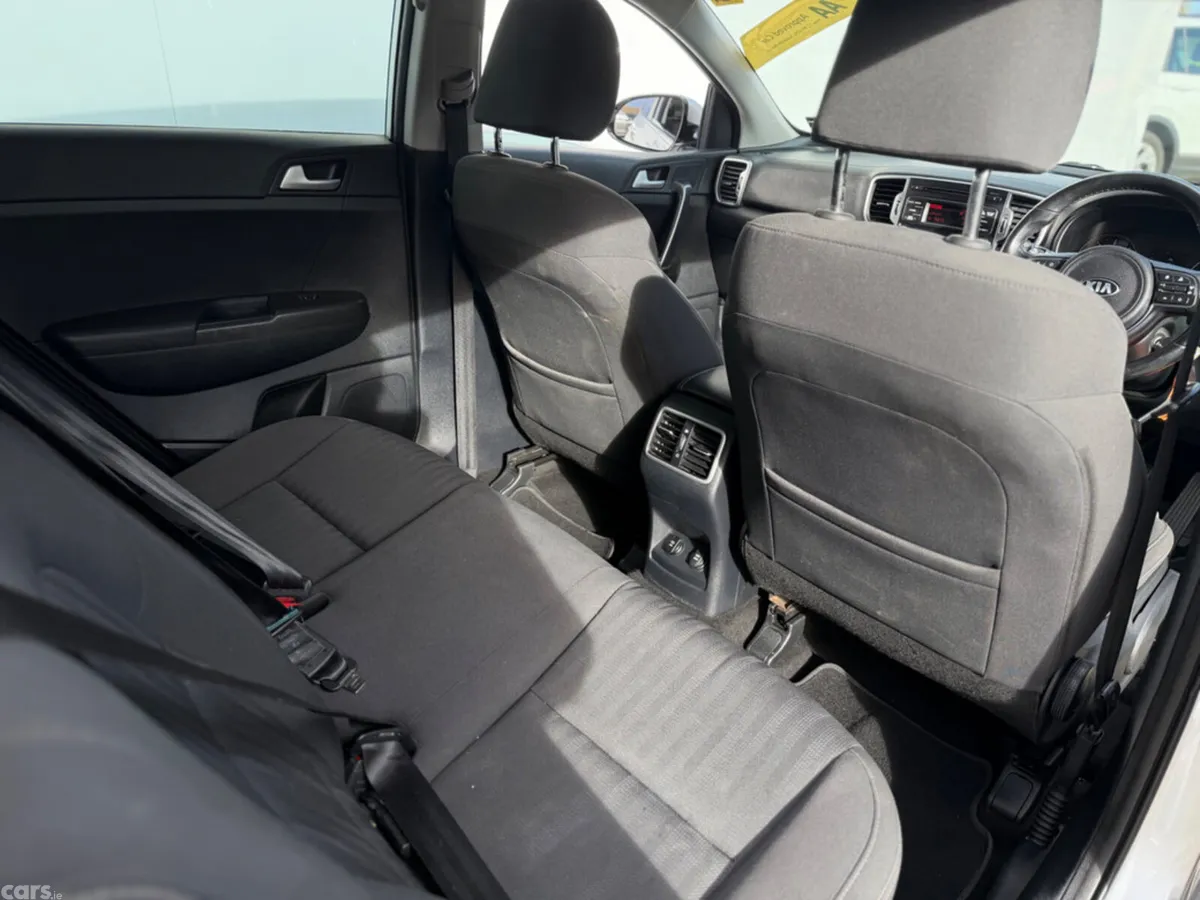 Kia Sportage MPV, Diesel, 2018, Grey