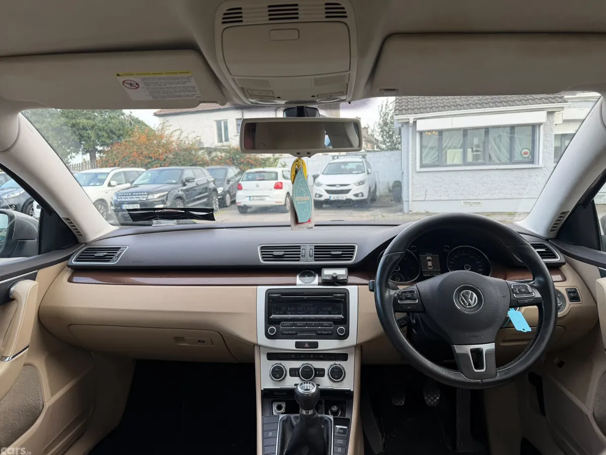 Volkswagen Passat Saloon, Diesel, 2012, Brown