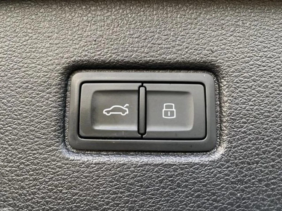 Audi Q7 SUV, Diesel Hybrid, 2020, Black