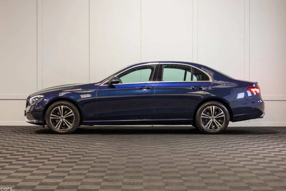 Mercedes-Benz E-Class Saloon, Diesel, 2022, Blue