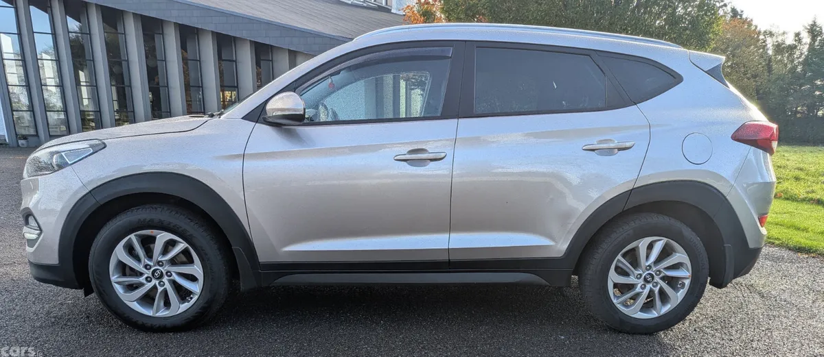 Hyundai Tucson SUV, Diesel, 2016, White