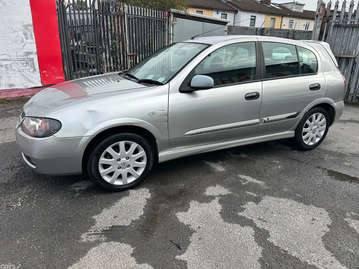 Nissan Almera Hatchback, Petrol, 2006, Silver